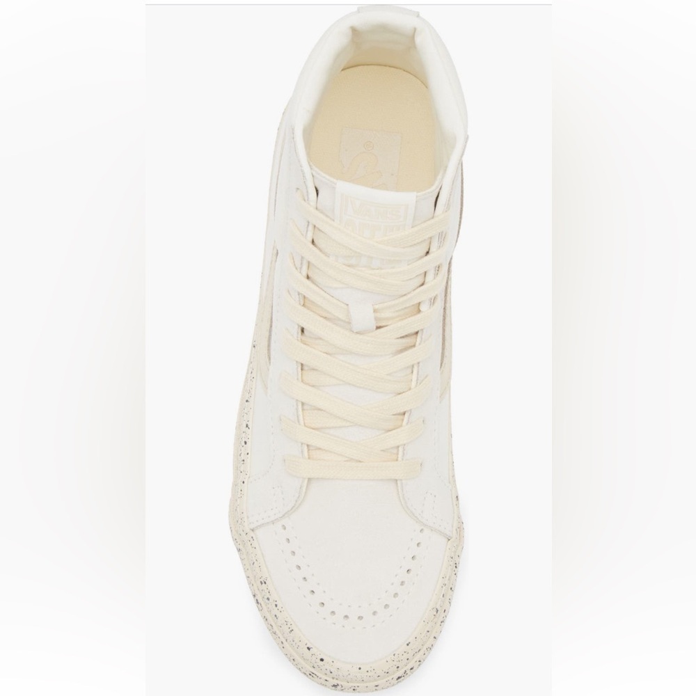 Vans
Sk8 hi
Spotted
Brand new - Picture 11 of 12